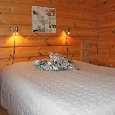 Holiday Keto-orvokki Casa vacanze Karttula